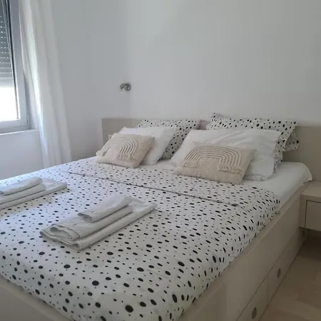 Appartement Brand New Lovely Bella