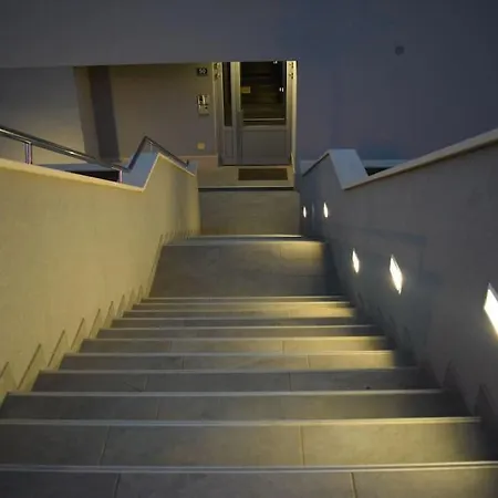 Brand New Lovely Bella *