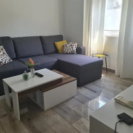 Brand New Lovely Bella